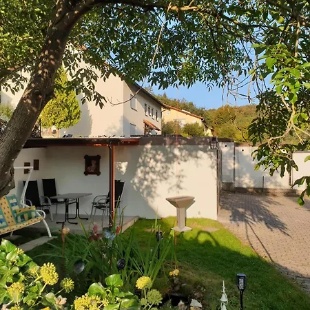 Uhlberg45 Vogelnest 5gaeste Daire Treuchtlingen
